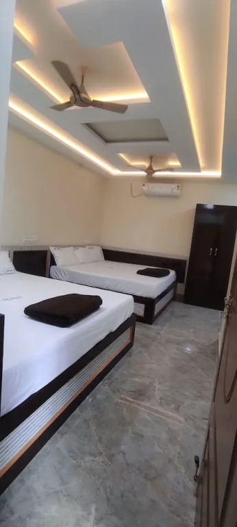 Sri Vasavi Residency