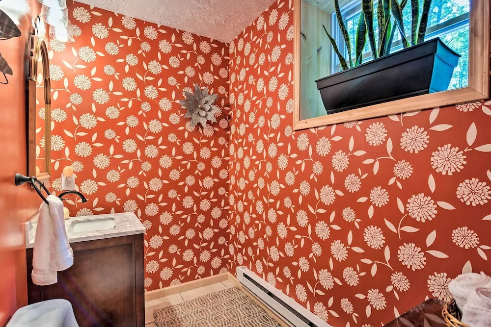 Dog-friendly Home Near Crystal Mtn & Outdoor Rec!