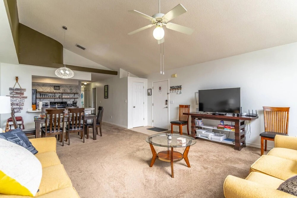 2036 Royal Palm Bay