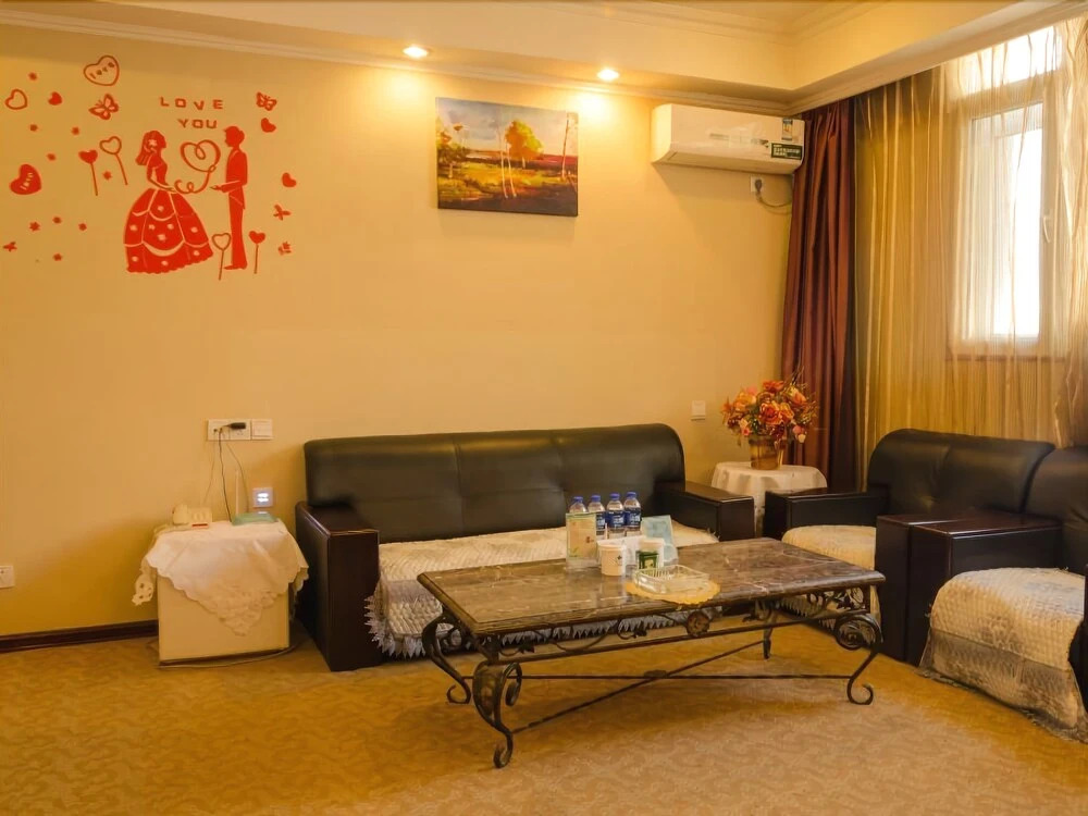 Greentree Inn Dalian Airport Express Hotel