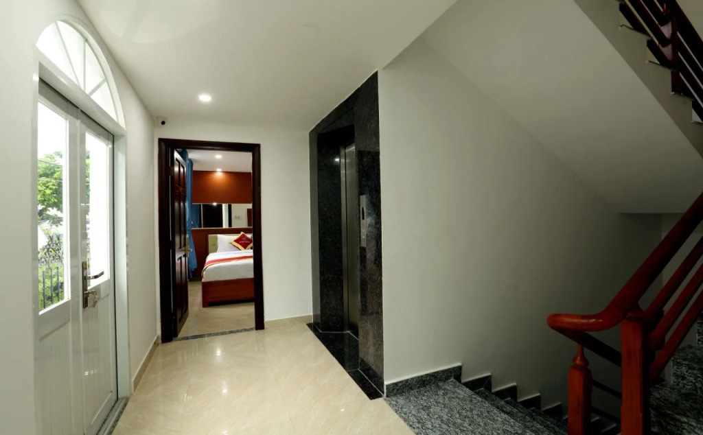Value Hotel