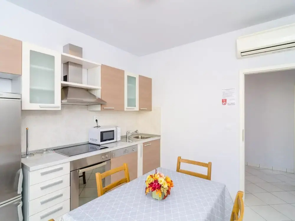Apartments Bonavista - Premium Two Bedroom Apartment With Balcony and Sea View