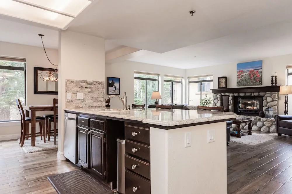 Silver Bear #37 - 2 Br Condo