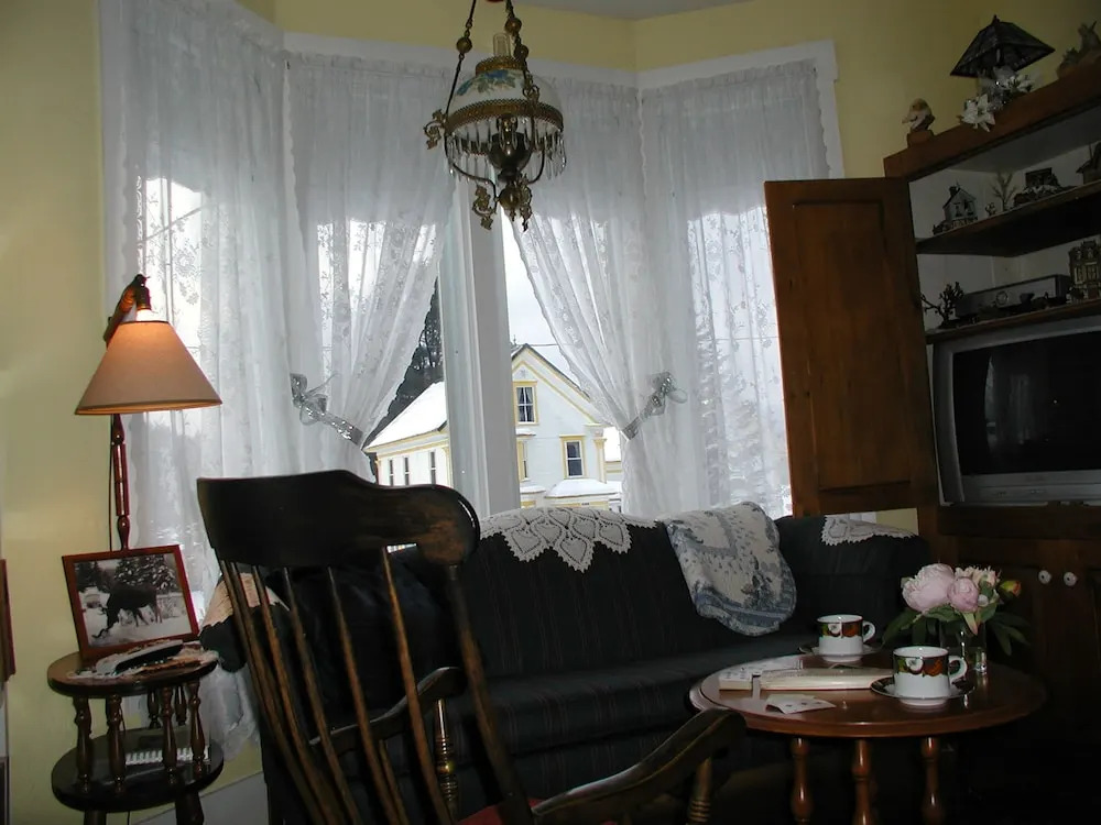 The Rendezvous Bed & Breakfast