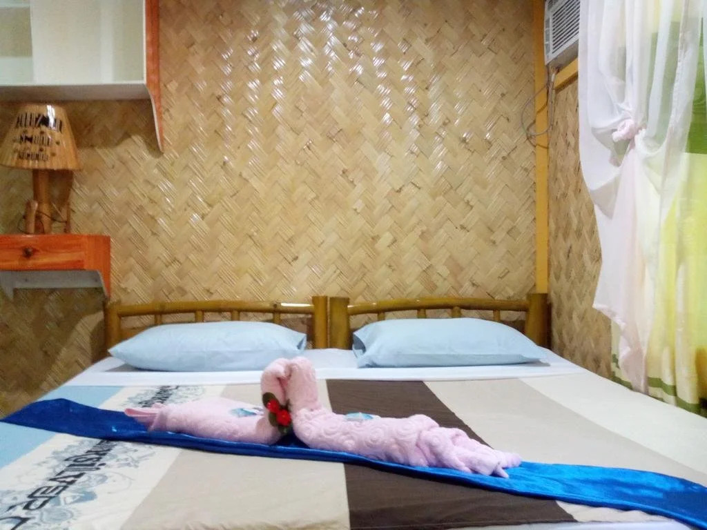 Chariz Inn