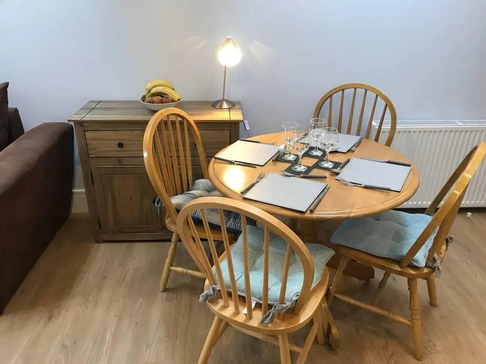 Cozy Lodge Sleeps 4 in Barton-upon-humber