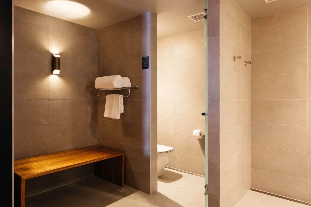 MACq 01 Hotel