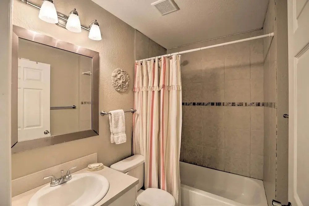 Quiet Home w/ Backyard & Grill in Cape Coral!