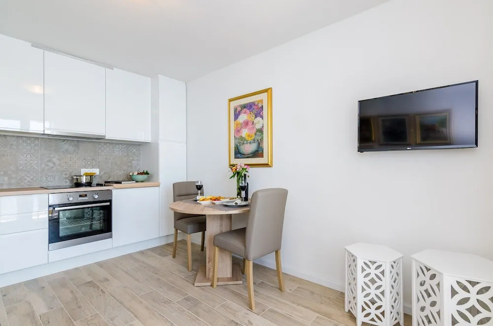 Apartments Lazarin