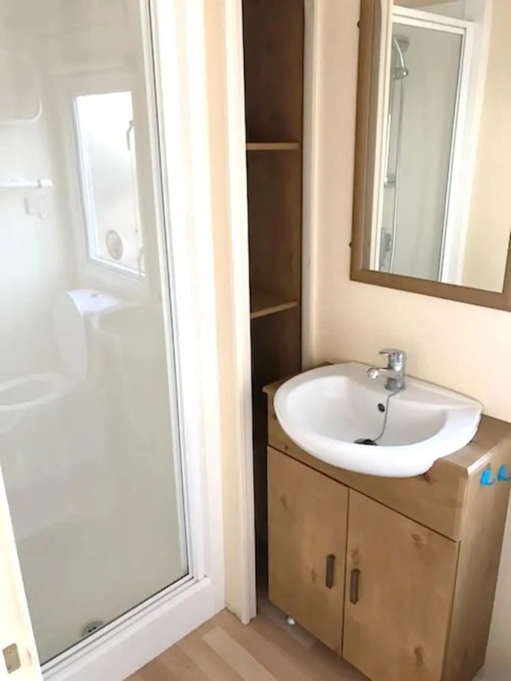 Bungalow With 2 Bedrooms in Fréjus, With Shared Pool and Furnished Garden - 8 km From the Beach