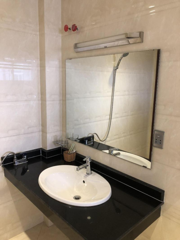 Minh Đức Green Hotel Tuần Châu