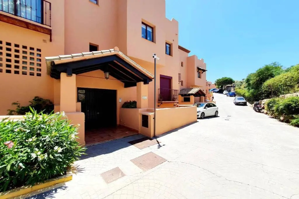 Alcores Seaviews