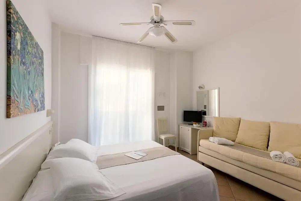 Hotel Trevi