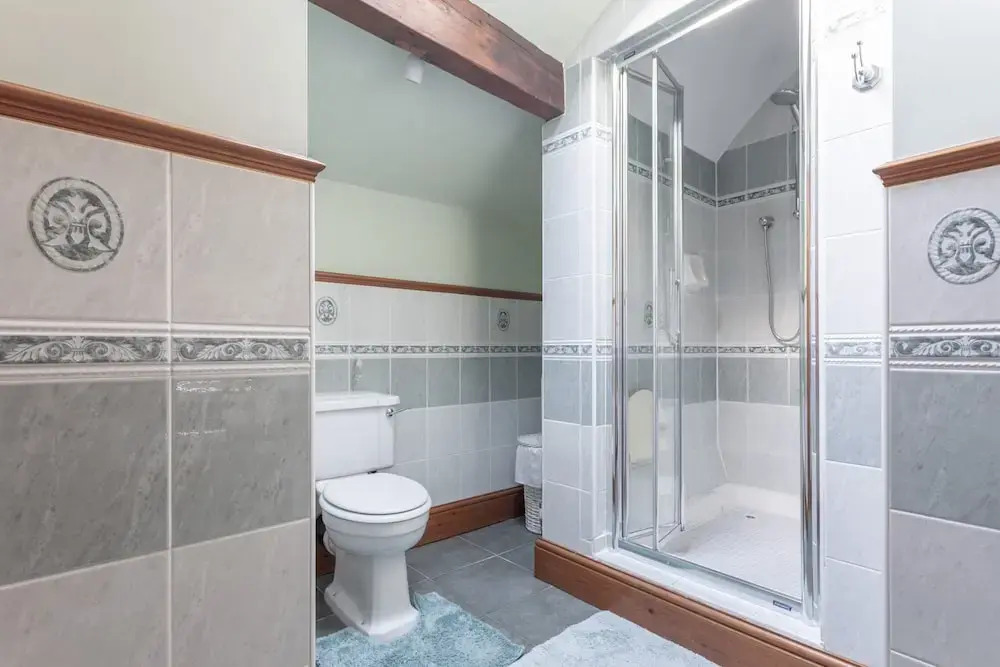 Haworth Village House - Sleeps 6 Parking & Pets