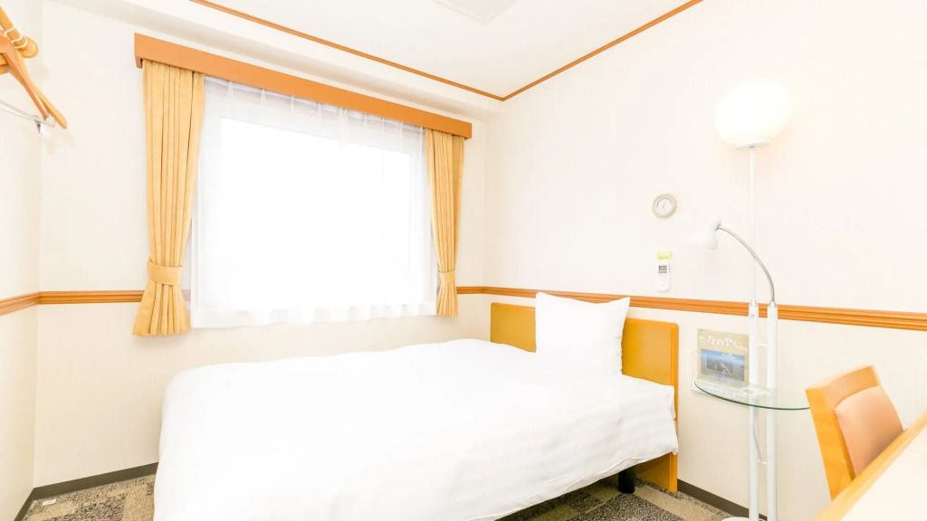 Toyoko Inn Shin-Osaka-eki Higashi-guchi