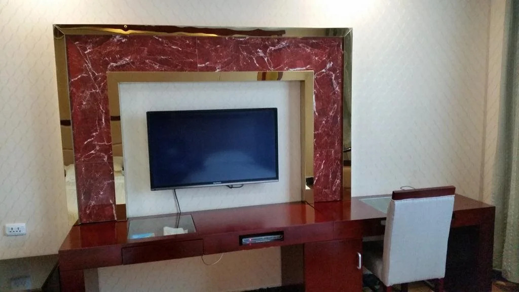 Li Ping Hotel