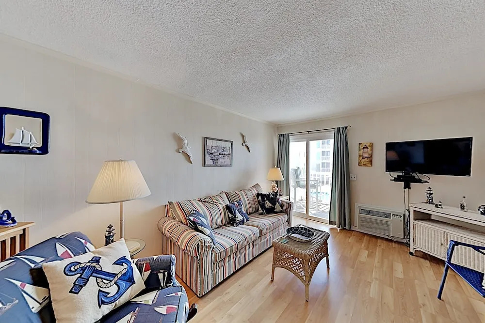 02gapabe 2 Bedroom Condo