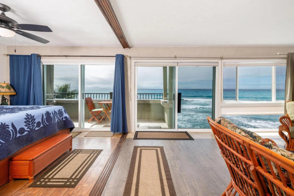 Banyan Tree 404D