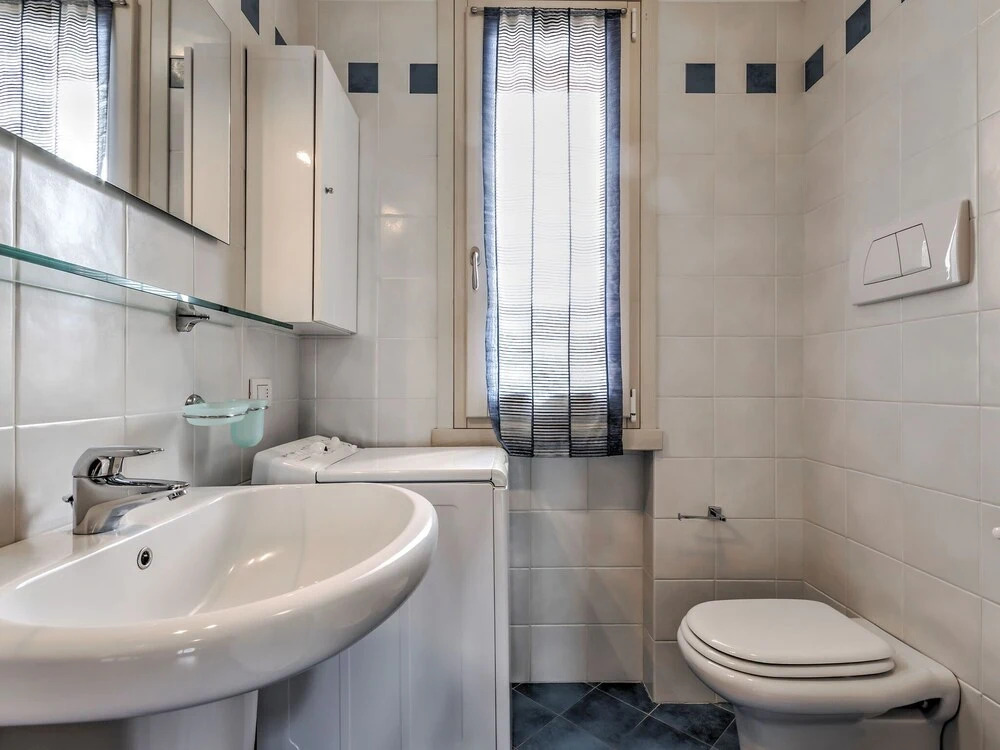 Beautiful Holiday Home In Cola With Swimming pool