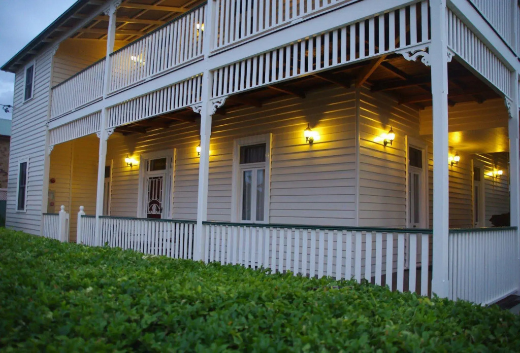 Riversleigh House
