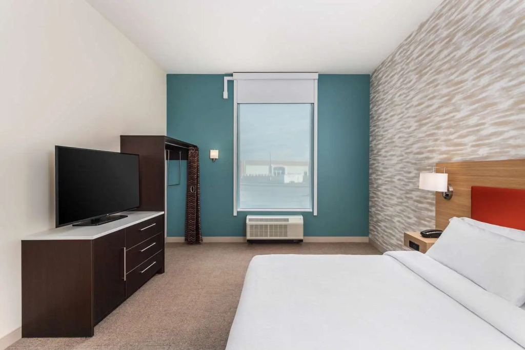 Home2 Suites By Hilton Cedar Rapids Westdale