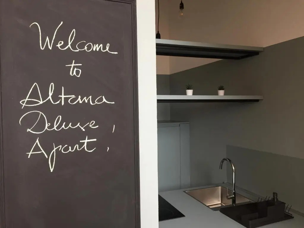 Altana Deluxe Apart