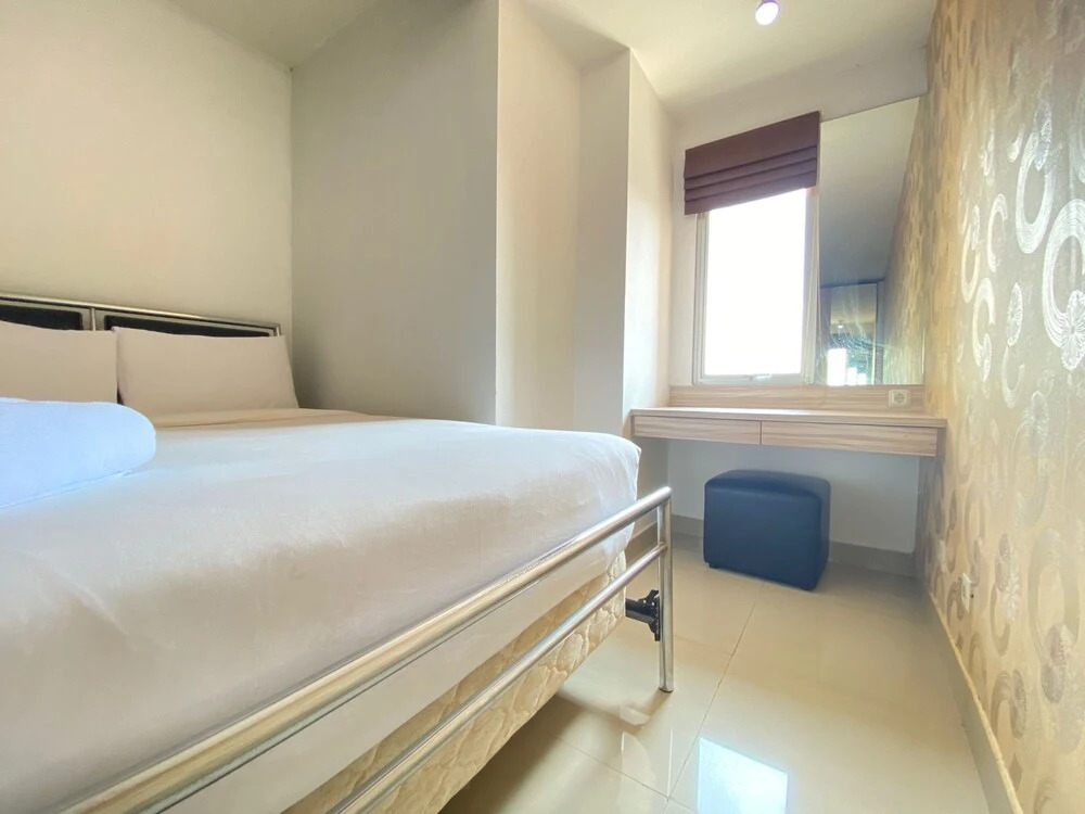 Bright & Stylish 2BR Hook Apartment At Sudirman Suites Bandung