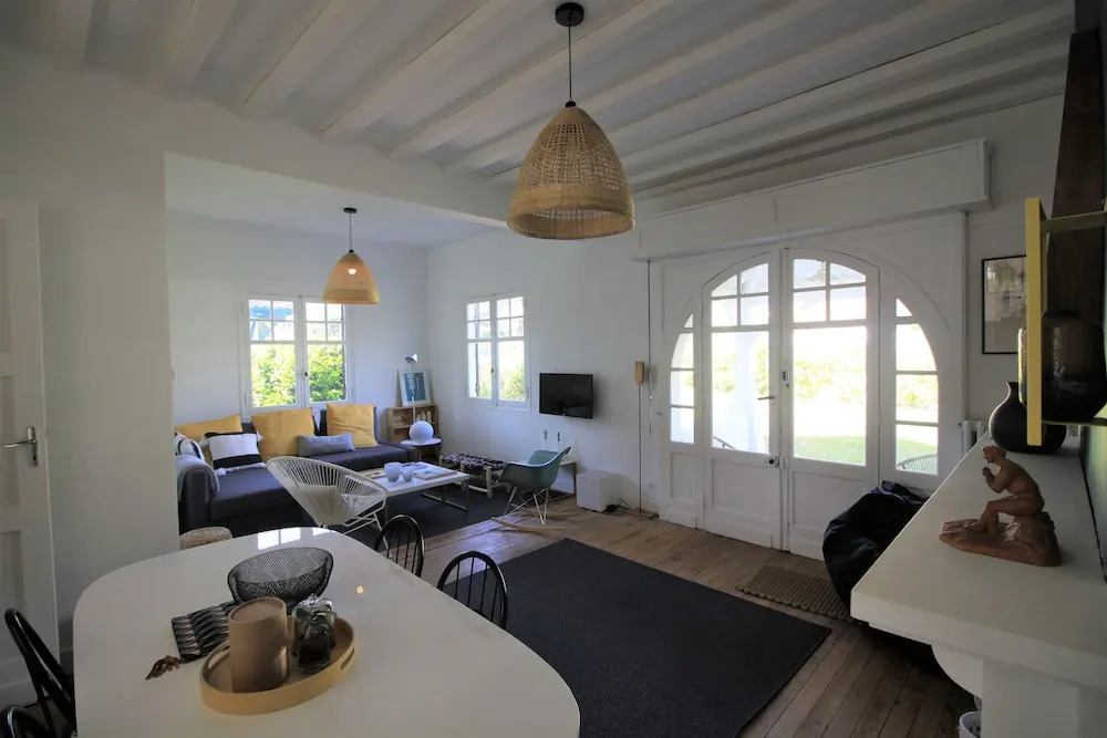 Villa Pyla Pamipa