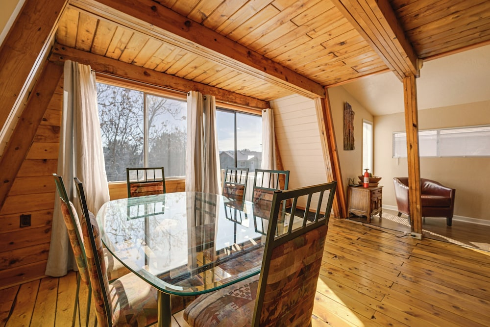 Hike, Bike & Atv! A-frame Rimrock Cabin w/ Views
