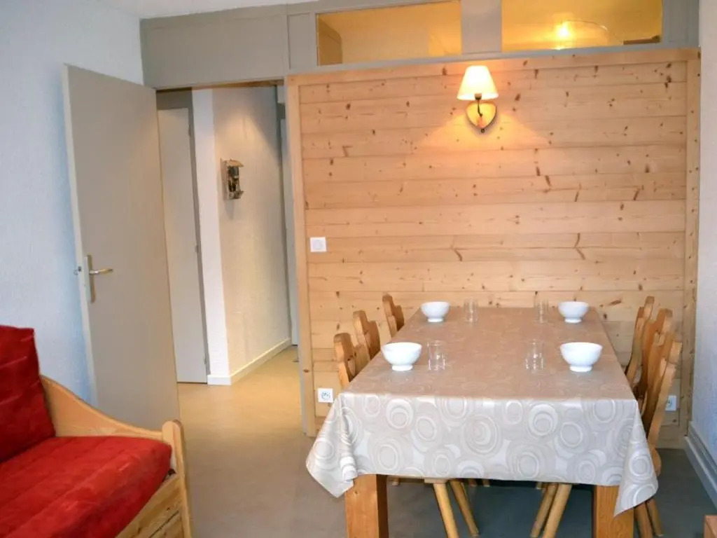 Appartement Les Menuires, 2 pièces, 6 personnes - FR-1-452-298