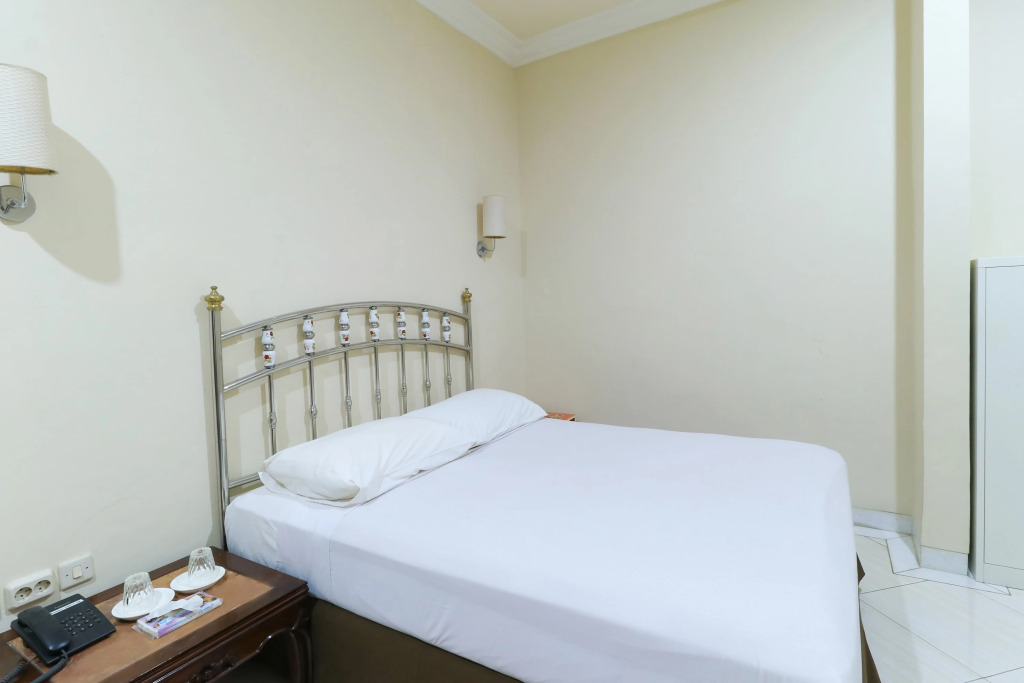 Andrin Daspatt Hotel