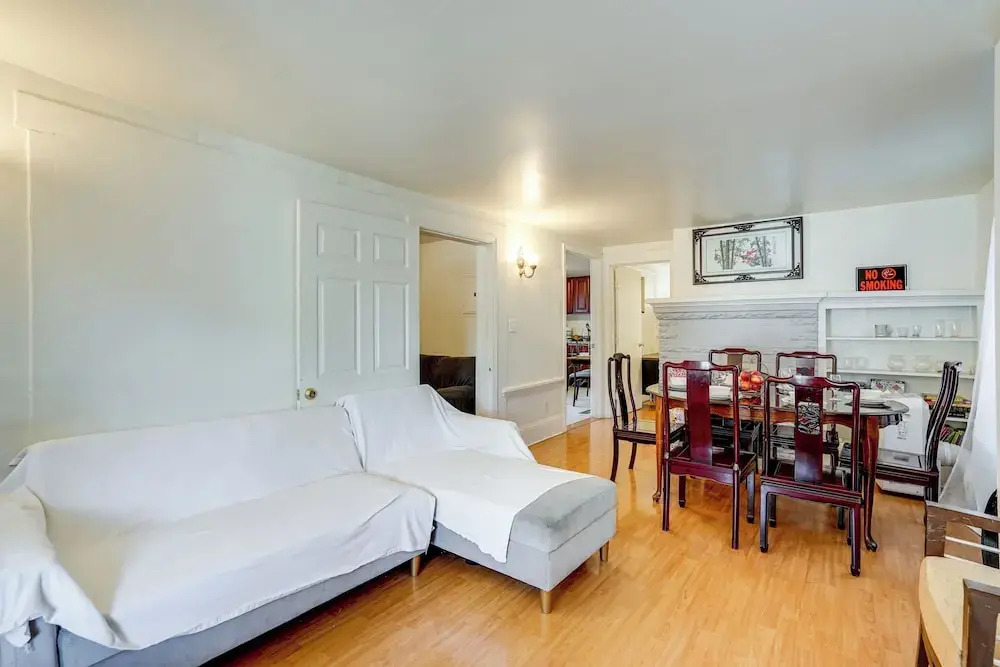 Oakland Group Retreat: Historic Home Near Downtown
