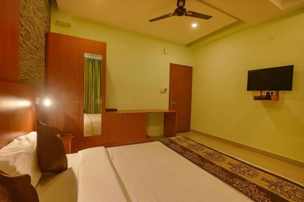 FabHotel The BTM Palace - BTM Layout Nr Gopalan Innovation Mall