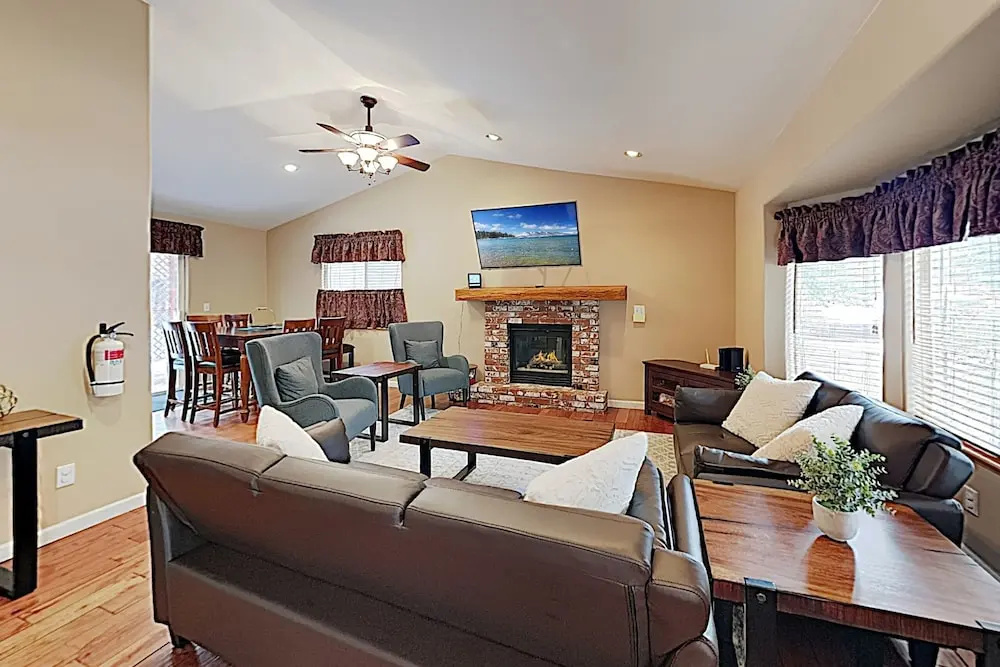 New Listing! Spacious Hideaway w/ Hot Tub home