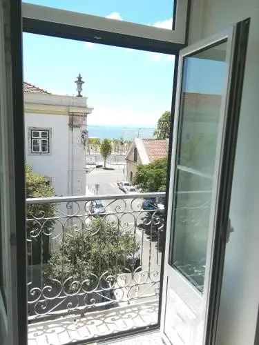 Alfama Apartments Services