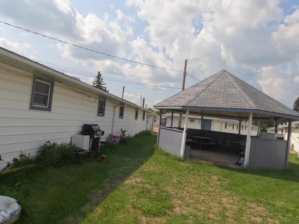 Westview Motel