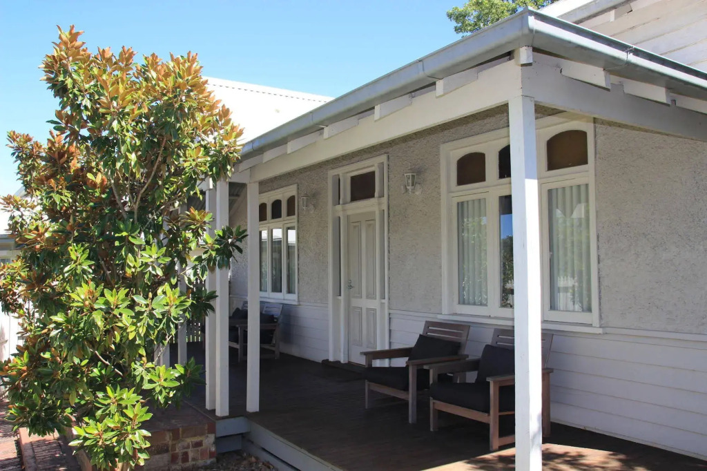 Magnolia Cottage