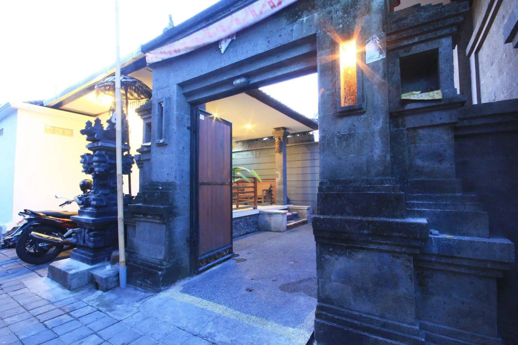 Letos Kubu Homestay
