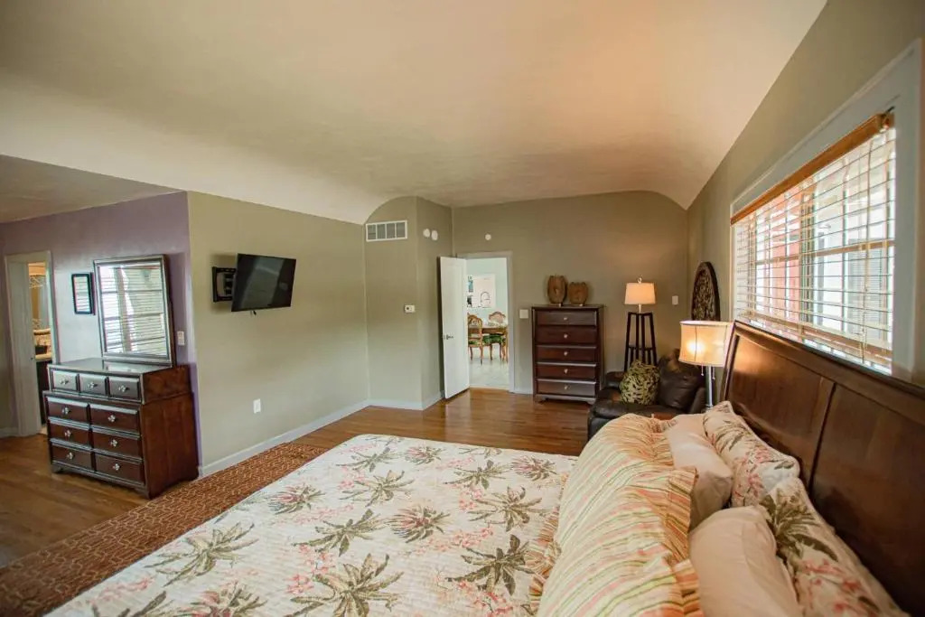Lake Silver V - Lake House with Dock - Legoland Getaway!