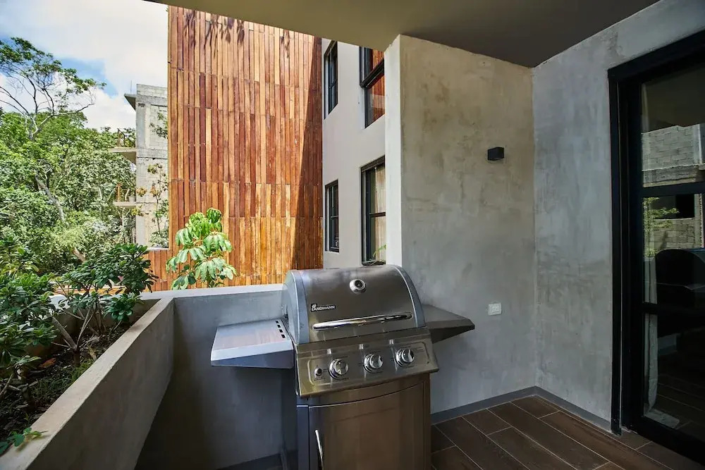 OCEANO 3 - New spacious condo & barbecue & bath tub & pool