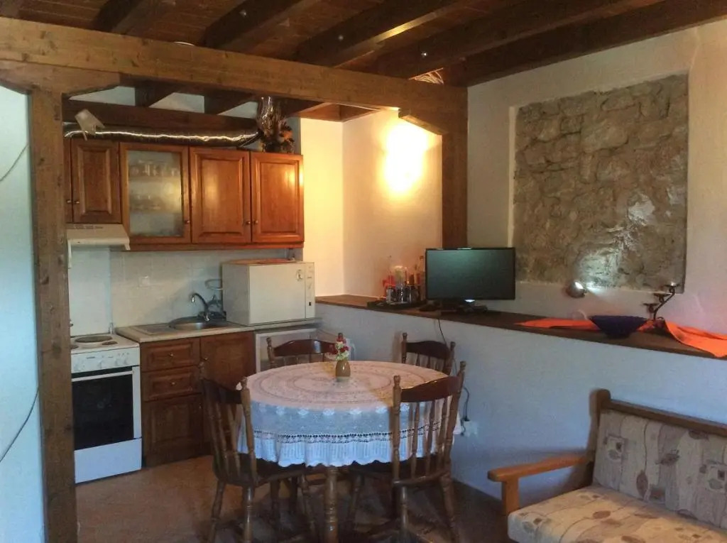 Sivros Stone Cottages