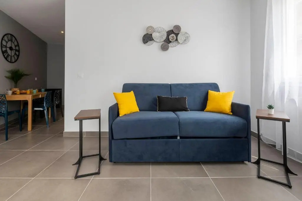 LOC TROTTEUR LE GRAPHITE T2 Grand confort Terrasse