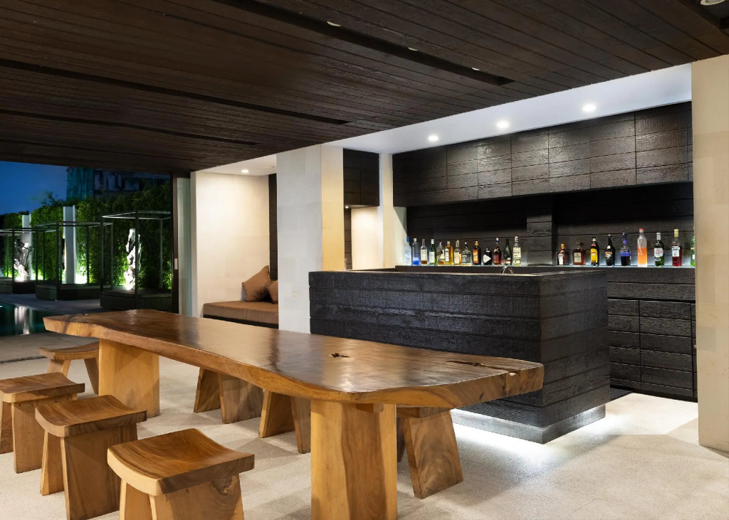 eqUILIBRIA Seminyak