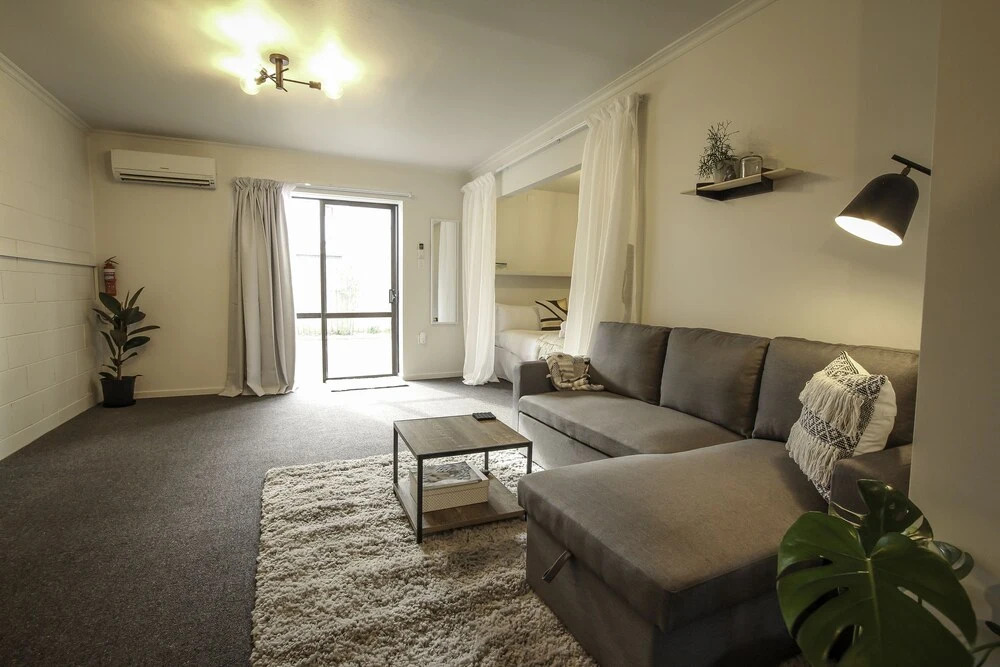 Simple Guest House - Great Location