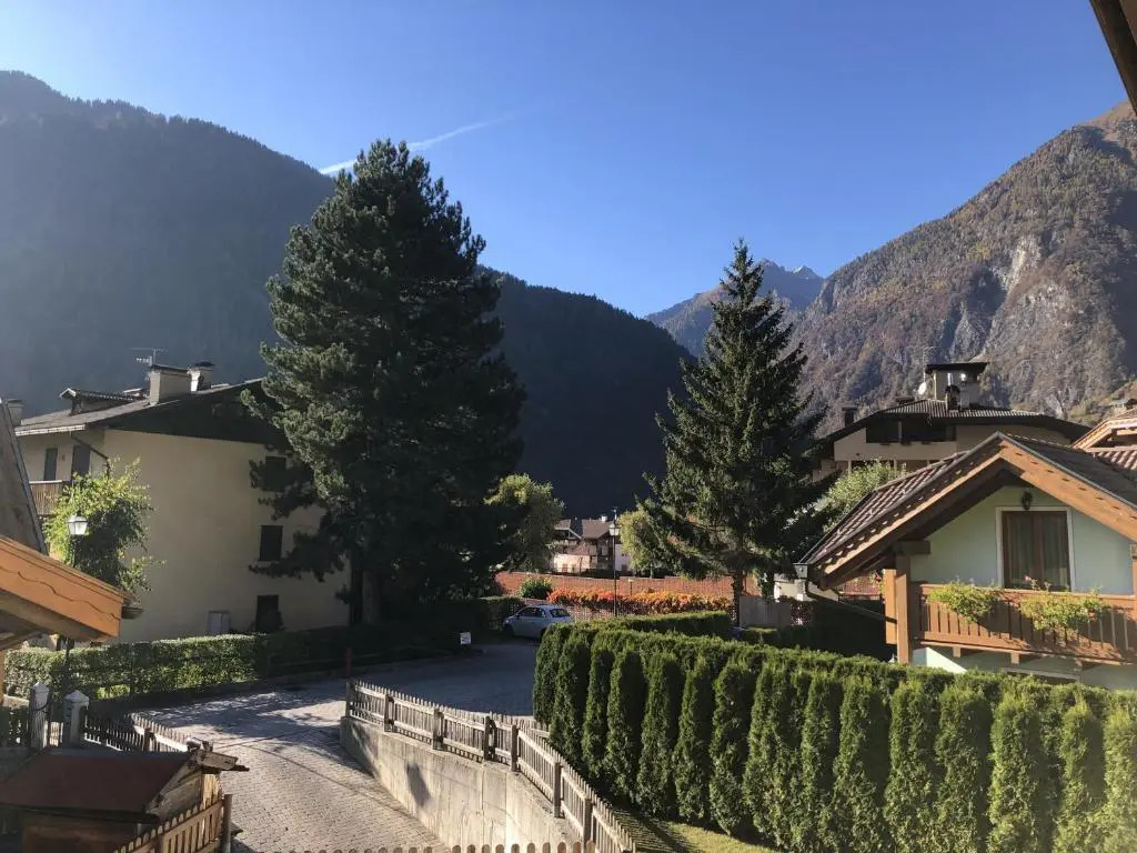 012 Trilocale a due Passi Dagli Impianti Pinzolo