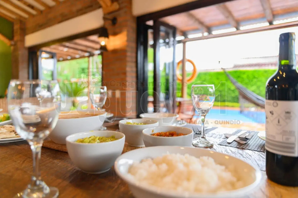 Villa exclusiva en Fincas Panaca, privacidad con Piscina y Jacuzzi