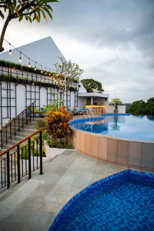Отель RV Hotel Gianyar