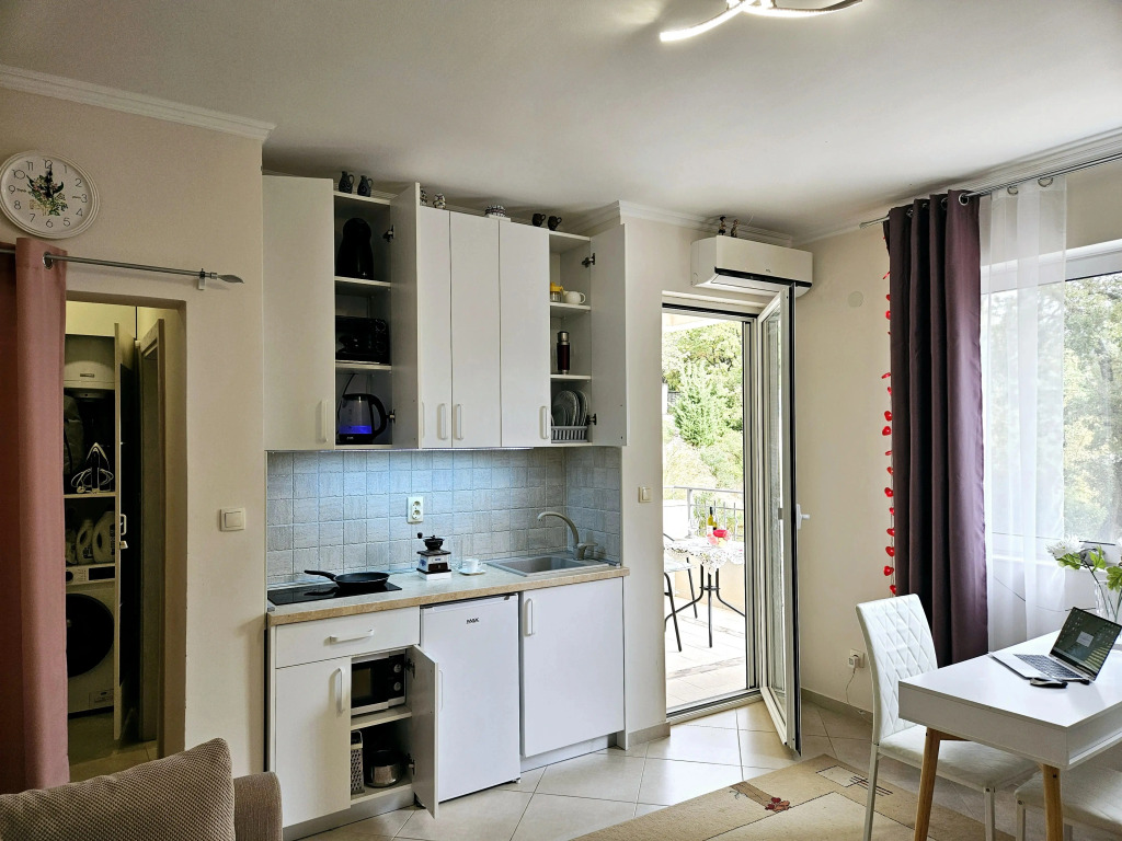 Greenhill Flat
