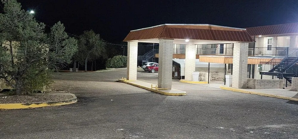 Motel 6 Borger, TX Boom Town