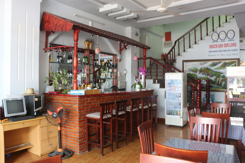 Kim Long Hotel